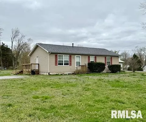 803 Dale St, Herrin, IL 62948