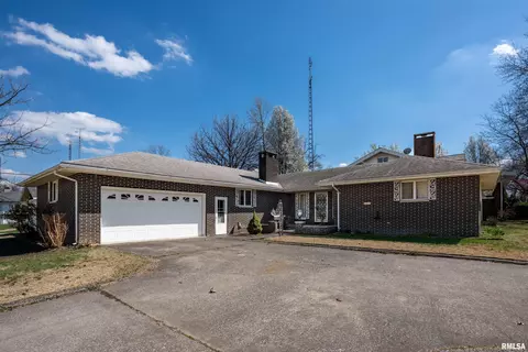 401 E Park St, Du Quoin, IL 62832
