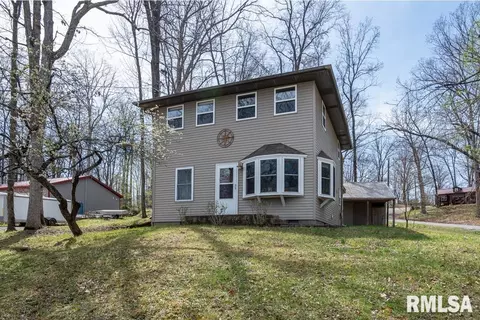 880 N Lakeshore Dr, Goreville, IL 62939