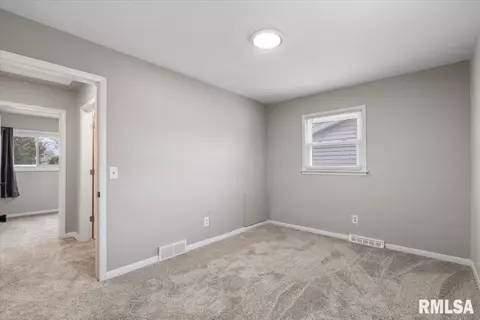 817 8th Ave, Silvis, IL 61282 photo 21