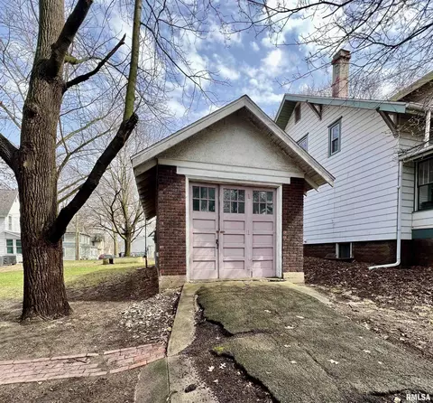 203 E 3rd St, Prophetstown, IL 61277 photo 34