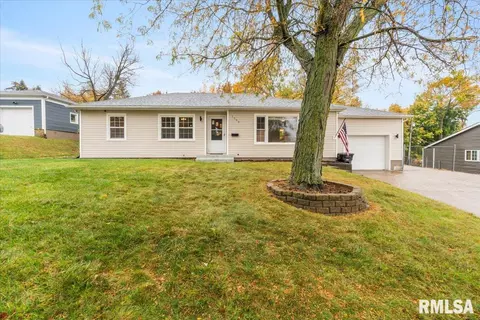 1300 26th Ave, Rock Island, IL 61201