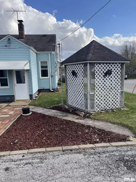 730 3rd St, Buffalo, IA 52728 photo 37