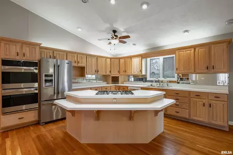 1908 Norman Rd, Marion, IL 62959 photo 10