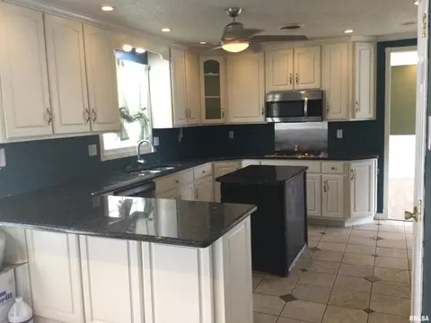 109 Evergreen Dr, Anna, IL 62906 photo 6
