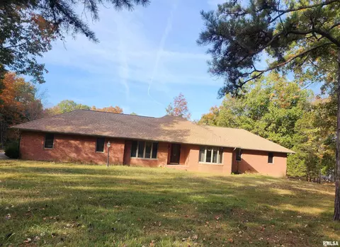 1110 Sally Holler Rd, Harrisburg, IL 62946