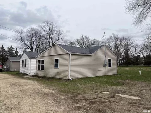 7379 Riverview Rd, Thomson, IL 61285 photo 5
