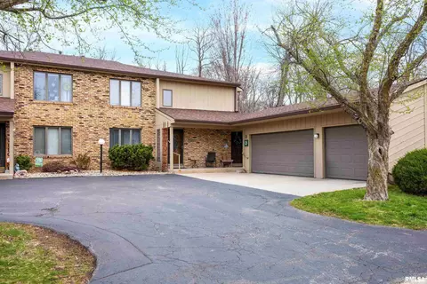 731 51st Ave, East Moline, IL 61244
