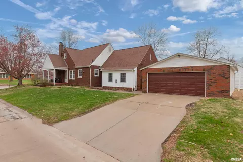 2933 26th Ave, Moline, IL 61265 photo 29
