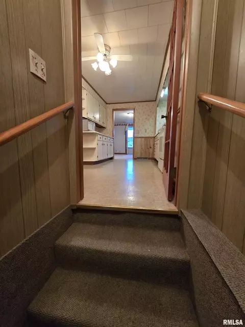 1220 9th Ave, Fulton, IL 61252 photo 13