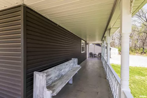 135 Doc Rd, Eldorado, IL 62930 photo 40