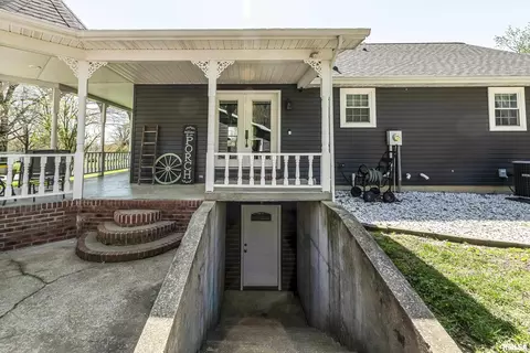 135 Doc Rd, Eldorado, IL 62930 photo 39