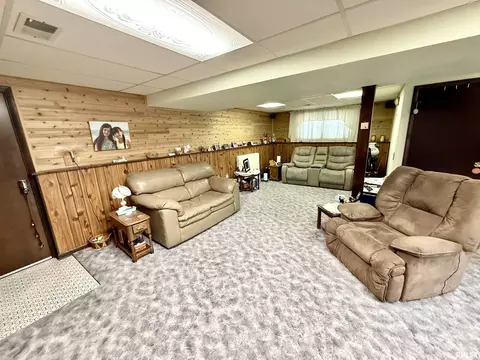 102 E 7th Ave, Colona, IL 61241 photo 22