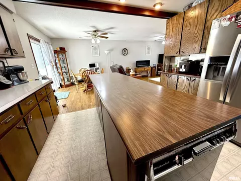 102 E 7th Ave, Colona, IL 61241 photo 13