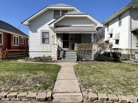 433 20th Ave, Moline, IL 61265