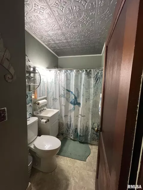 433 20th Ave, Moline, IL 61265 photo 9