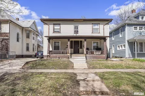 2318 Redwood Ave, Davenport, IA 52802