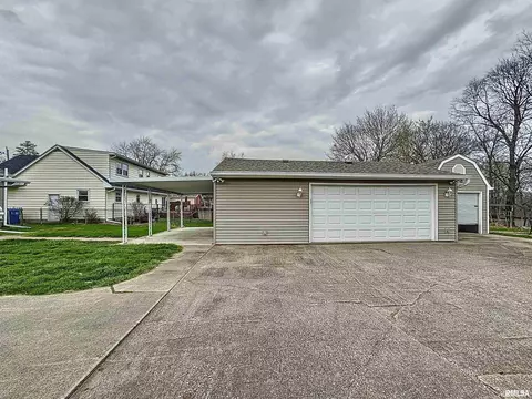 828 47th St, Moline, IL 61265 photo 36