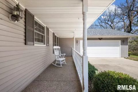 8861 E 1000th St, Cambridge, IL 61238 photo 3
