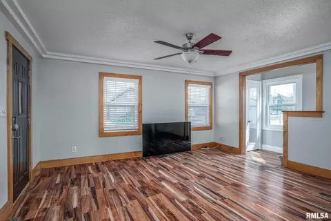 2334 19th Ave, Moline, IL 61265 photo 5