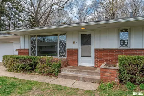 1009 6th Ave, Silvis, IL 61282 photo 2