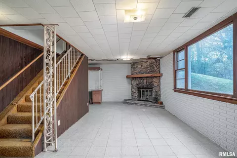 1009 6th Ave, Silvis, IL 61282 photo 17