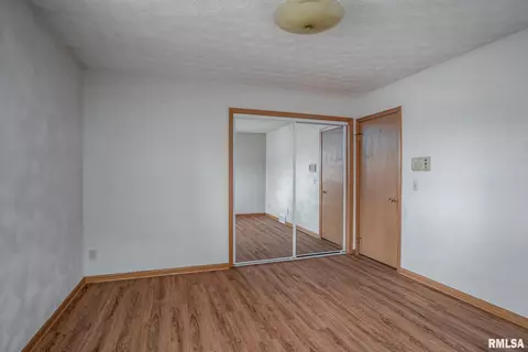 1009 6th Ave, Silvis, IL 61282 photo 14