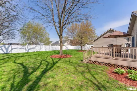 807 NW 3rd Ave, Aledo, IL 61231 photo 22