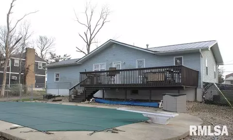320 E Church St, Kewanee, IL 61443 photo 11