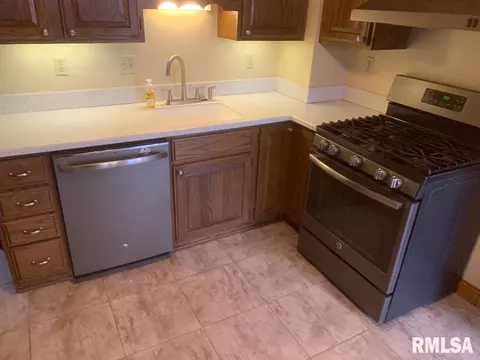 1418 29th Ave, Moline, IL 61265 photo 11