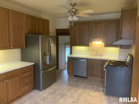1418 29th Ave, Moline, IL 61265 photo 9