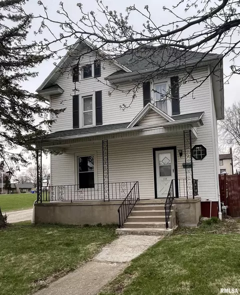 114 Roosevelt Avenue A, Kewanee, IL 61443