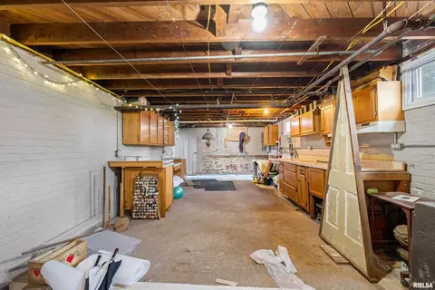408 E Henry St, Atkinson, IL 61235 photo 28