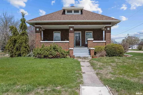 408 E Henry St, Atkinson, IL 61235