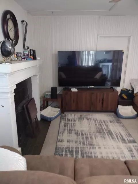 1437 13th St, Moline, IL 61265 photo 22