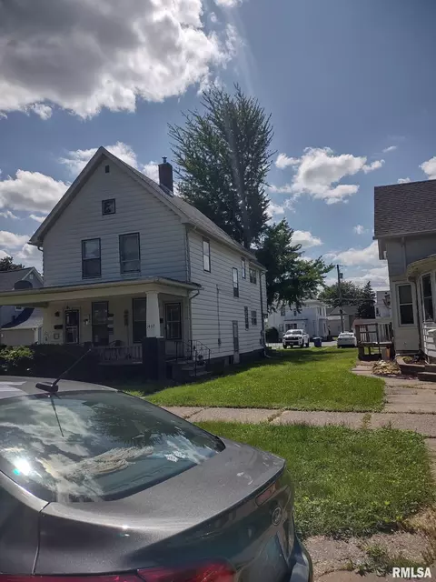 1437 13th St, Moline, IL 61265 photo 7