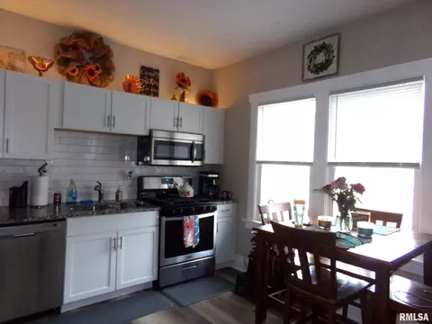 4921 5th Ave, Moline, IL 61265 photo 5