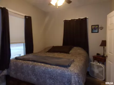 4921 5th Ave, Moline, IL 61265 photo 3