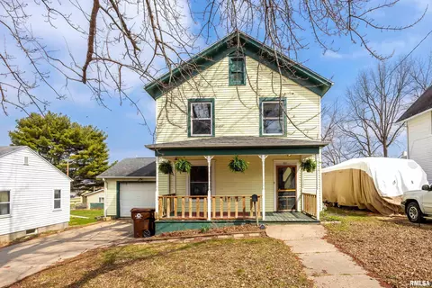 311 S Matteson St, Maquoketa, IA 52060