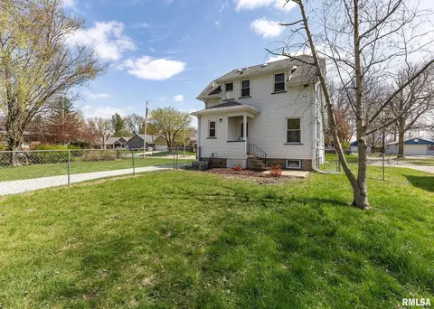 2119 44th St, Moline, IL 61265 photo 6