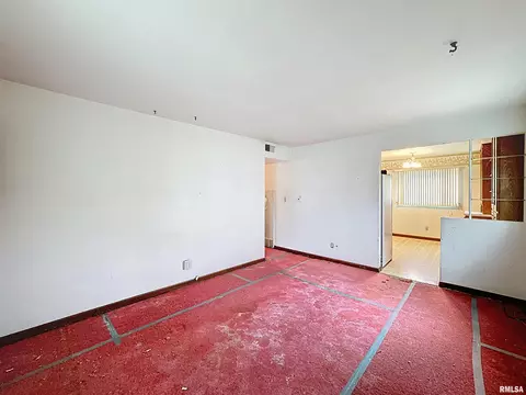 449 E 6th St, Milan, IL 61264 photo 6