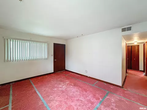 449 E 6th St, Milan, IL 61264 photo 7