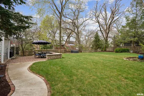 1105 24th Ave, Moline, IL 61265 photo 3