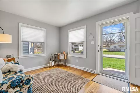 2941 8th St, Moline, IL 61265 photo 12