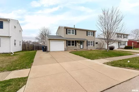 4721 19th Ave, Moline, IL 61265 photo 2