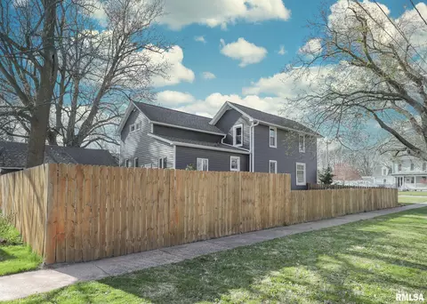 228 E Main St, Geneseo, IL 61254 photo 3