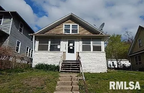 2120 Telegraph Rd, Davenport, IA 52804