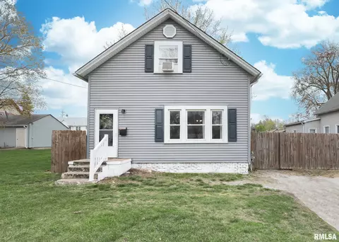 1723 19th Ave, Rock Island, IL 61201