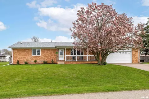 23625 92nd Ave, Maysville, IA 52773