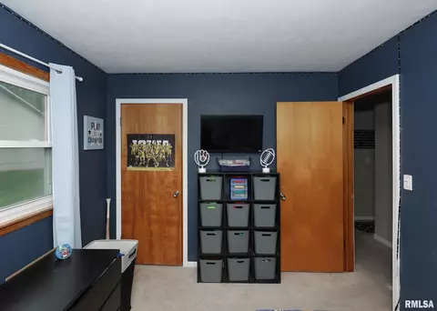 1407 53rd St, Moline, IL 61265 photo 24